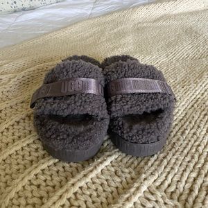 UGG platform slippers, size 7, grey-purple color!